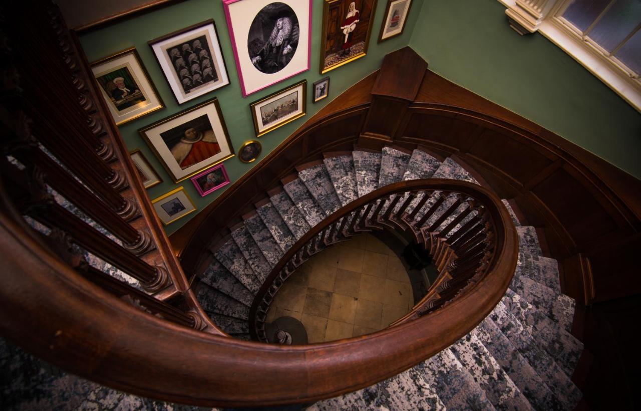 Judge'S Lodging York Exterior photo The spiral staircase